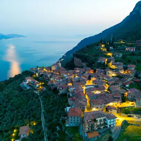 Borgo Piovere, In 提尼亚类