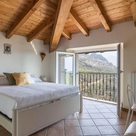 Διαμέρισμα Diffuso Borgo Piovere, Naol Attico Tignale