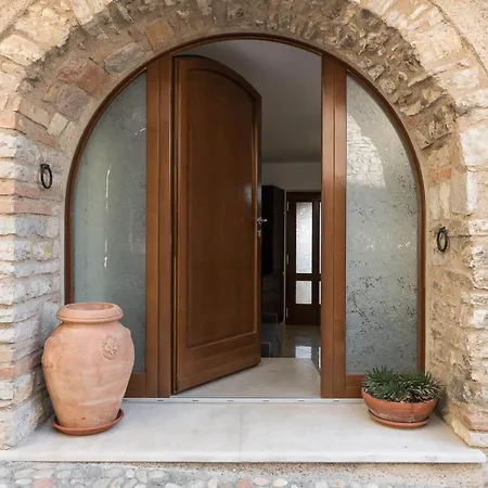 Borgo Piovere, In