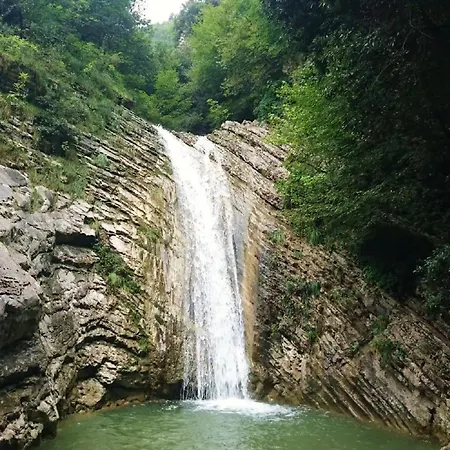 Borgo Piovere, In *