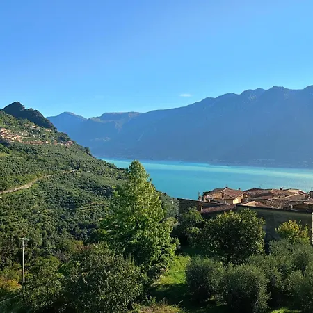 Διαμέρισμα Diffuso Borgo Piovere, Naol Attico